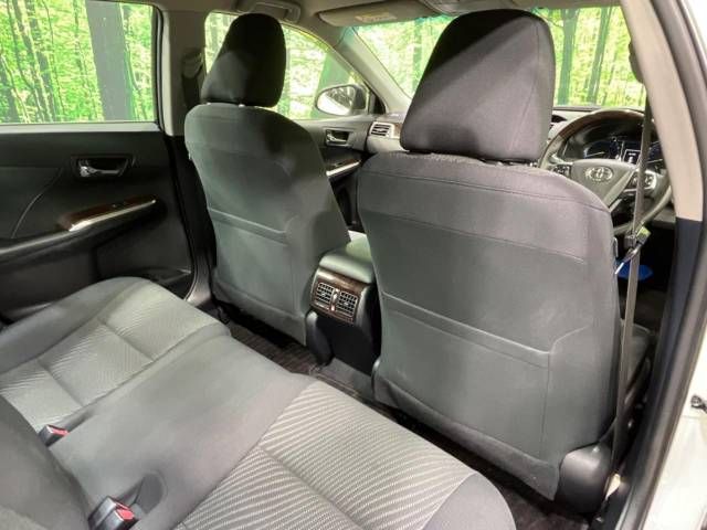 Toyota CAMRY HYBRID 2015-03 8985-9