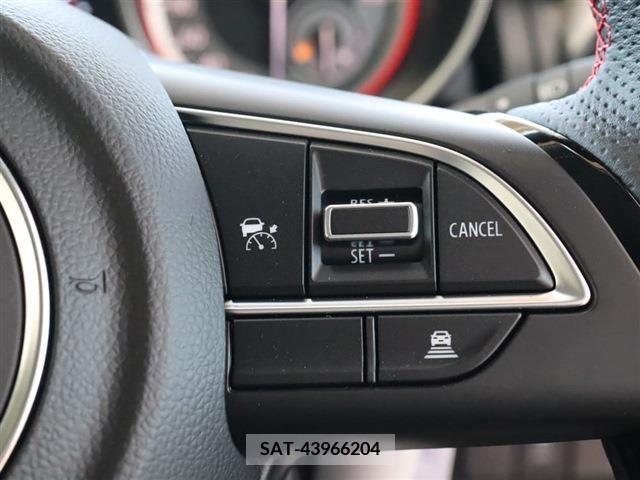 Suzuki SWIFT 2023-10 343835-17