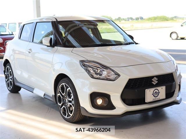 Suzuki SWIFT 2023-10 343835-25
