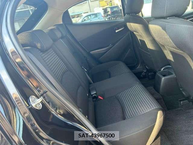 Mazda DEMIO 2019-06 378130-13