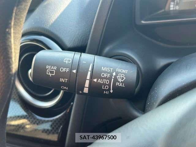 Mazda DEMIO 2019-06 378130-10