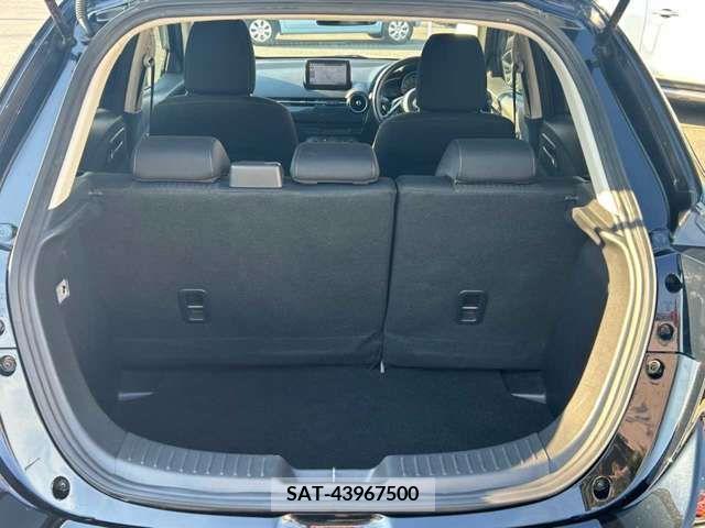 Mazda DEMIO 2019-06 378130-16