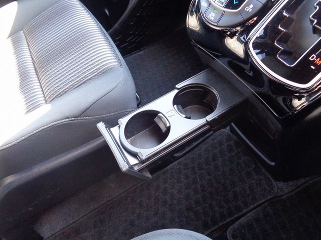 Toyota VOXY 2018-01 10382-17