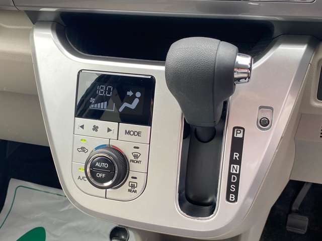 Toyota PIXIS JOY 2018-10 8043-10