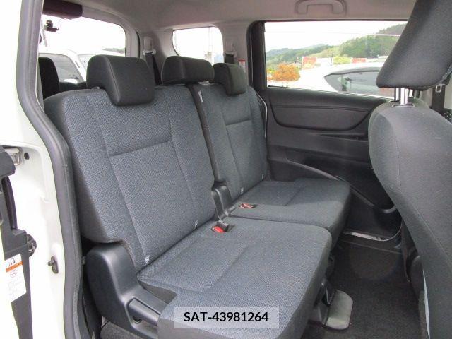 Toyota SIENTA 2016-06 287140-5
