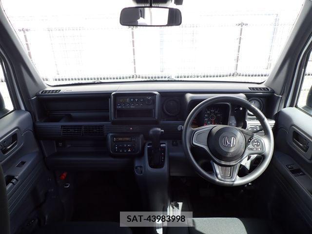 Honda N-VAN 2020-02 221916-1