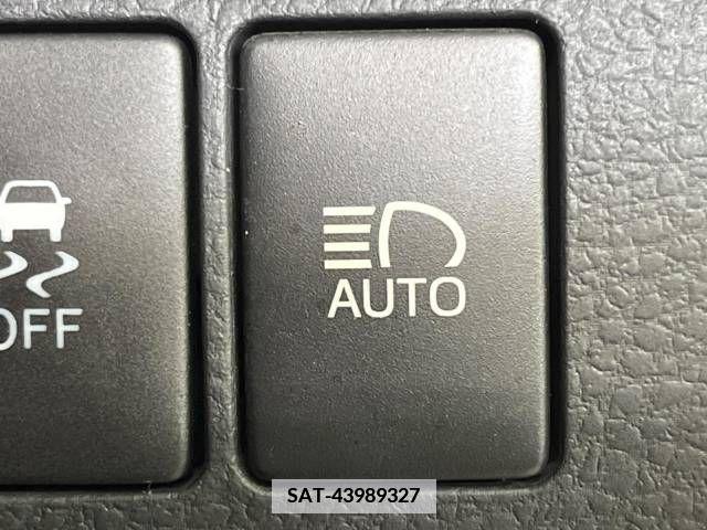 Toyota HARRIER 2014-03 352725-4