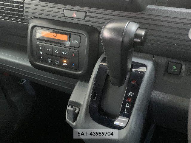 Honda N-VAN 2020-04 209861-19