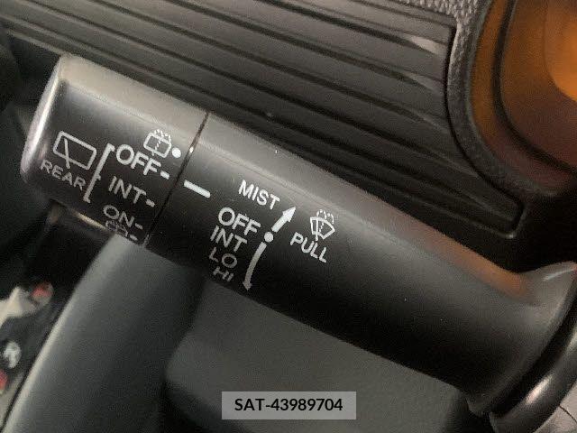 Honda N-VAN 2020-04 209861-15
