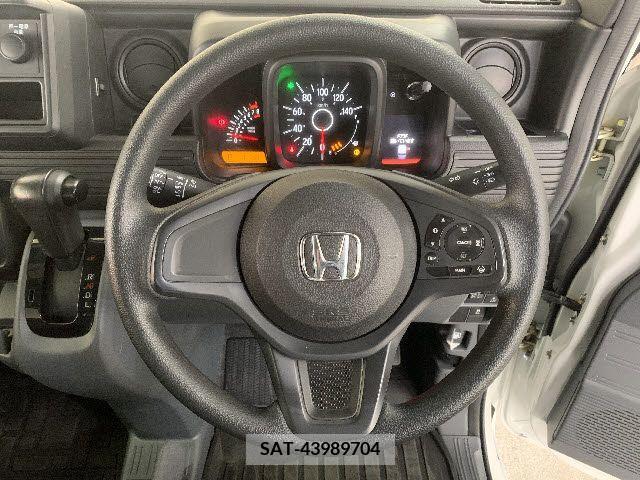 Honda N-VAN 2020-04 209861-13