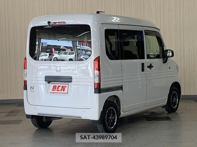 Honda N-VAN 2020-04 209861-2