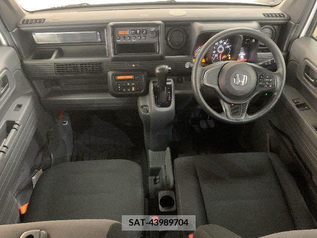 Honda N-VAN 2020-04 209861-1
