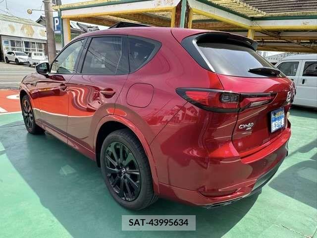 Mazda CX-60 2022-08 295987-1
