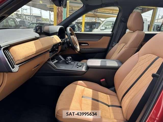 Mazda CX-60 2022-08 295987-2