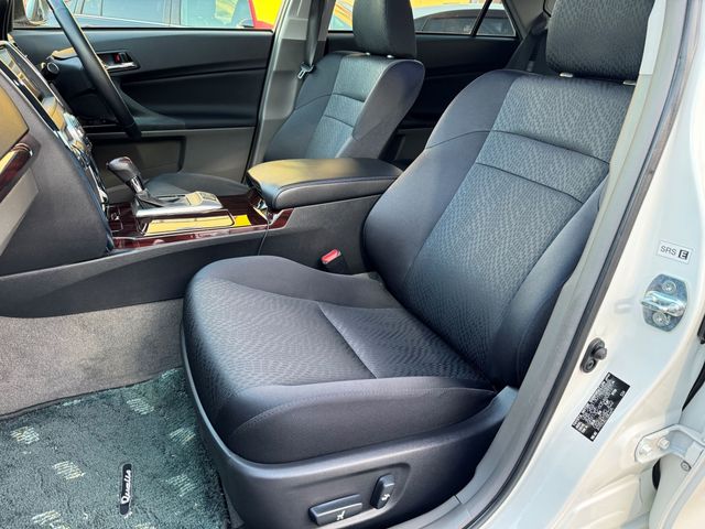 Toyota MARK X 2012-03 185275-23