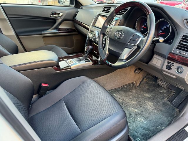 Toyota MARK X 2012-03 185275-20