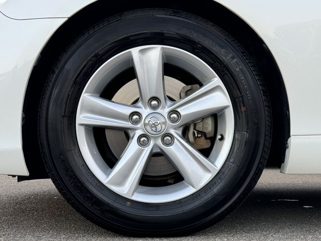 Toyota MARK X 2012-03 185275-27