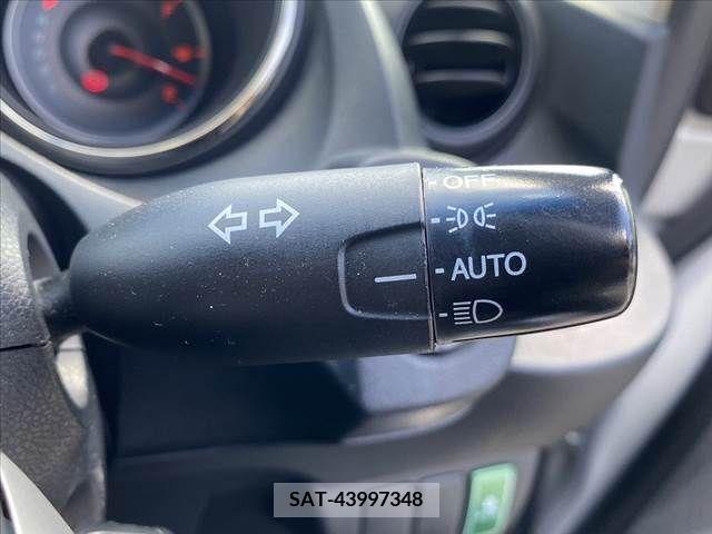 Honda FIT 2013-06 303303-6