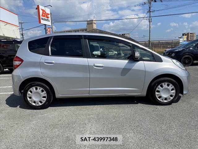 Honda FIT 2013-06 303303-11