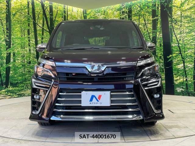 Toyota VOXY 2018-08 370293-13
