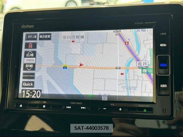 Honda N BOX CUSTOM 2018-03 221475-2