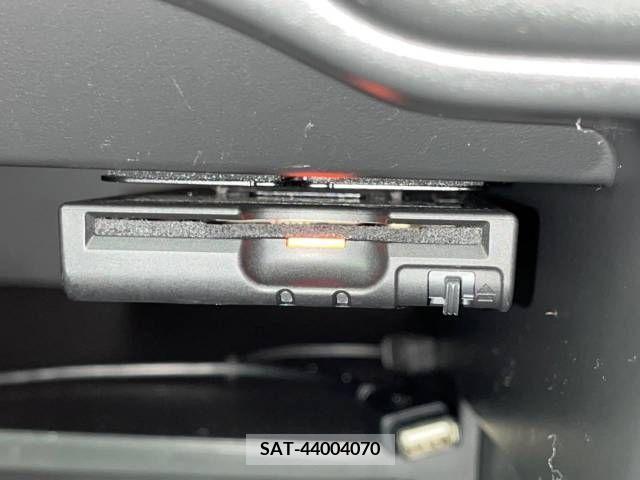Nissan NOTE 2017-04 213469-5
