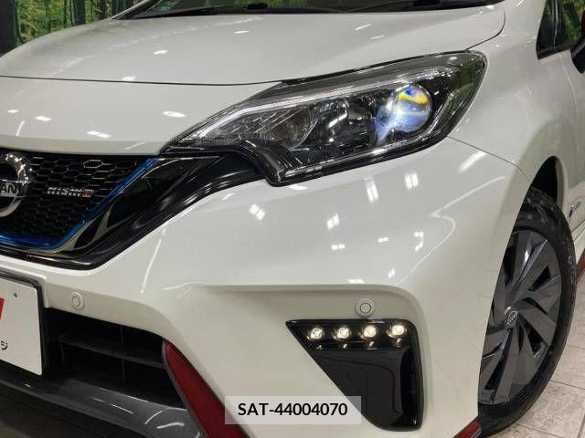 Nissan NOTE 2017-04 213469-12