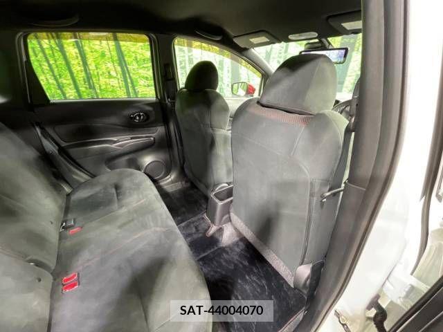 Nissan NOTE 2017-04 213469-9