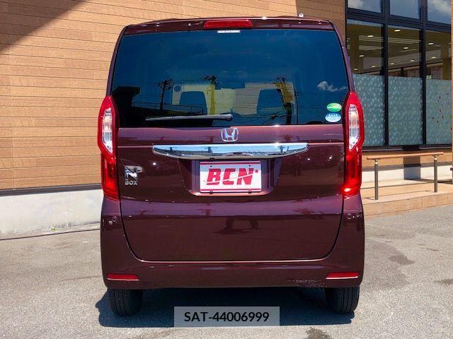 Honda N BOX 2019-04 344048-23