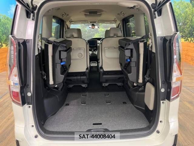 Nissan SERENA 2019-09 284167-11