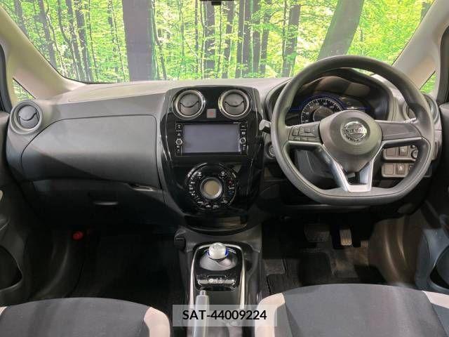 Nissan NOTE 2018-10 255719-1