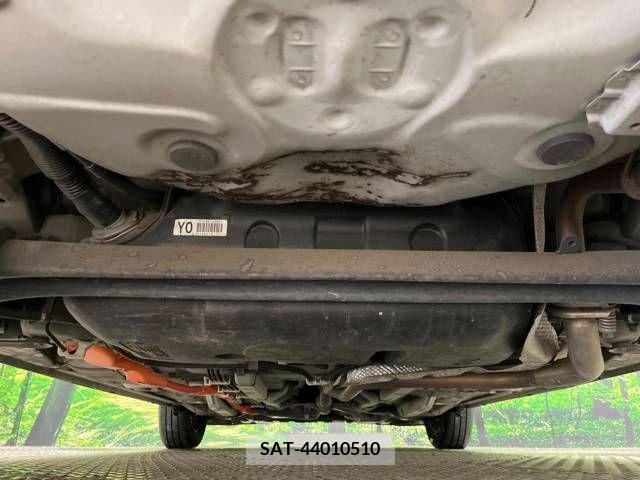 Toyota AQUA 2013-08 314163-19