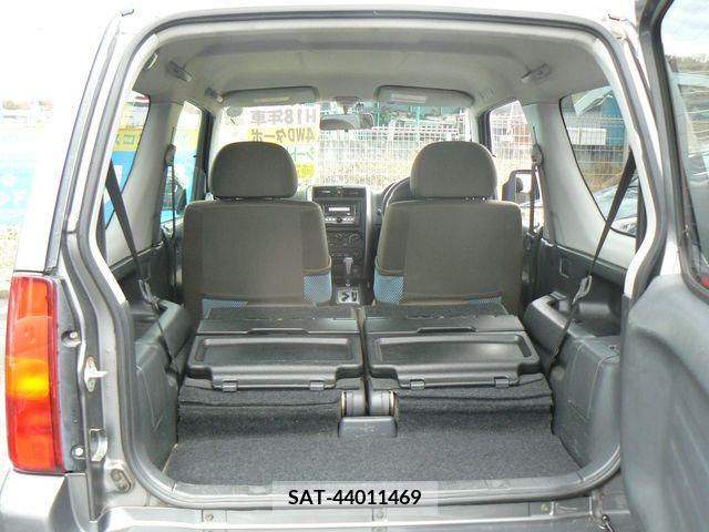Suzuki JIMNY 2006-01 208246-3