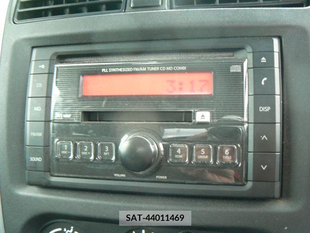 Suzuki JIMNY 2006-01 208246-7