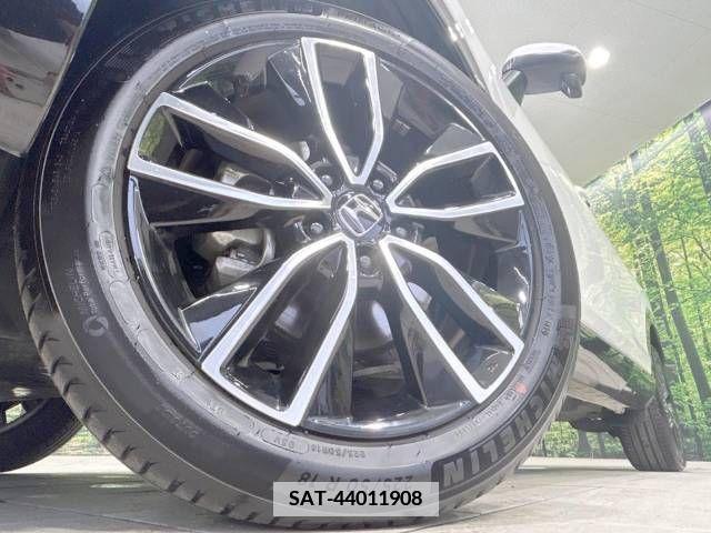 Honda VEZEL 2021-08 351118-13