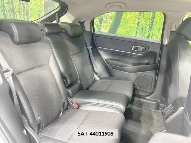 Honda VEZEL 2021-08 351118-9