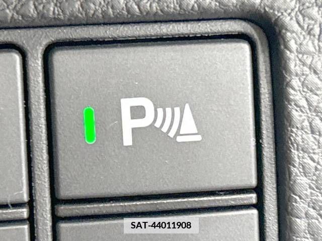Honda VEZEL 2021-08 351118-7