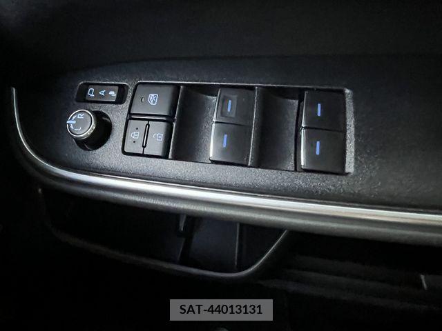 Toyota VOXY 2022-10 342740-7