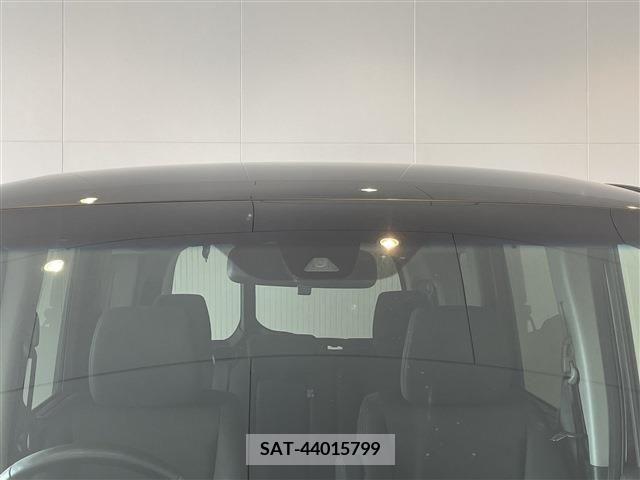 Honda e 2020-11 378115-8