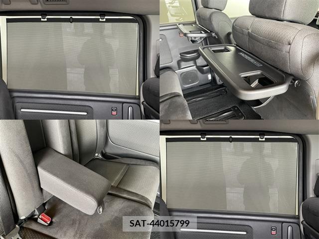 Honda e 2020-11 378115-27