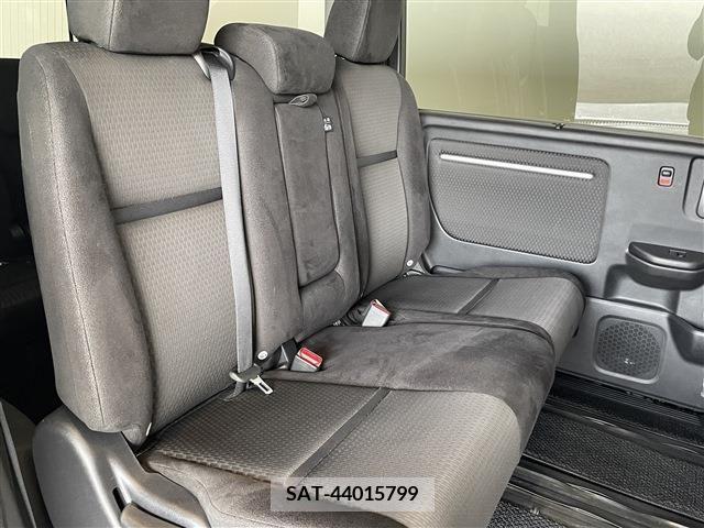 Honda e 2020-11 378115-26