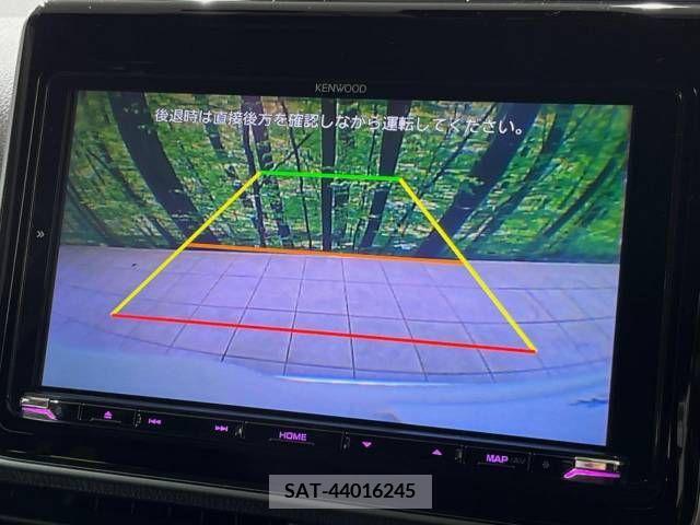 Toyota VOXY 2019-06 337457-6