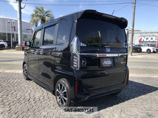 Honda N BOX CUSTOM 2020-01 279143-2