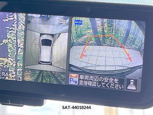 Nissan NOTE 2017-08 392932-4