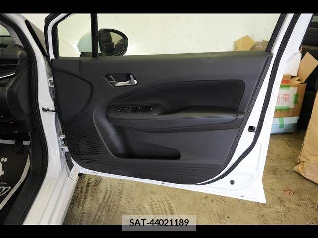 Nissan NOTE 2021-03 279938-16
