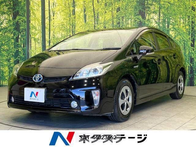 Toyota PRIUS 2014-01 220885-0