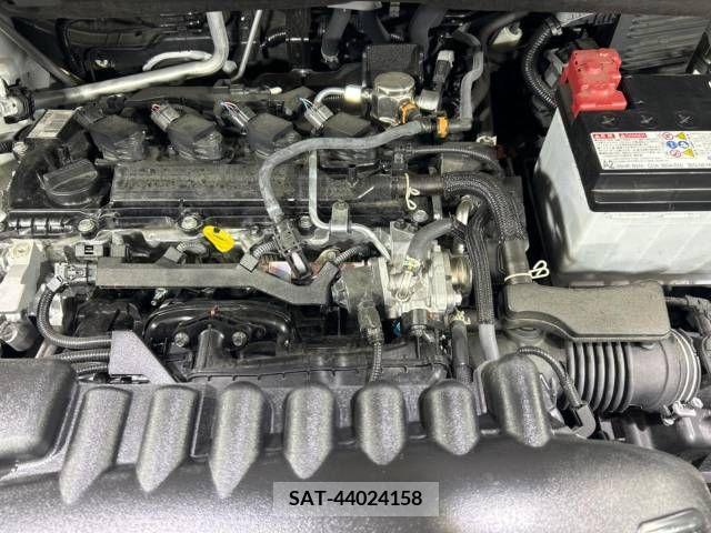 Toyota VOXY 2023-05 378397-19