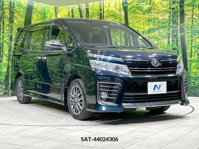Toyota VOXY 2015-06 336666-16