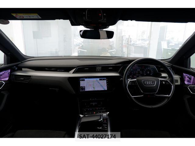 Audi E-TRON 2021-04 334744-29