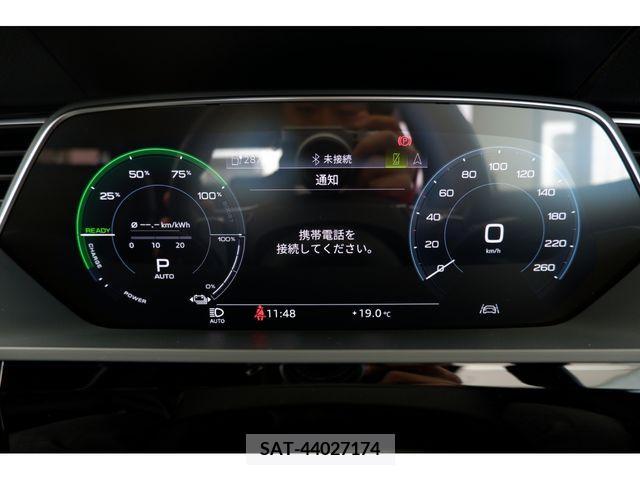 Audi E-TRON 2021-04 334744-20